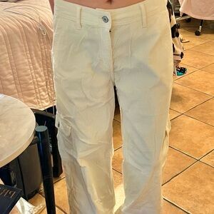 American Eagle Outfitters Women's Cream Corduroy Jeans